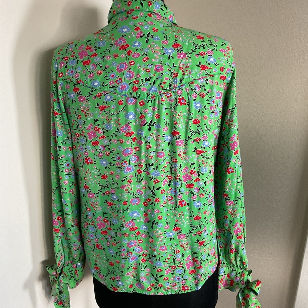 Levi’s Green Floral Button Down Blouse S Small Long Sleeve Tie Cuff Boho Chic - Picture 10 of 10